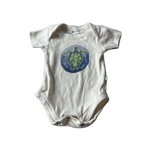 Finn + Emma Unisex Onesie size: 0-3 months